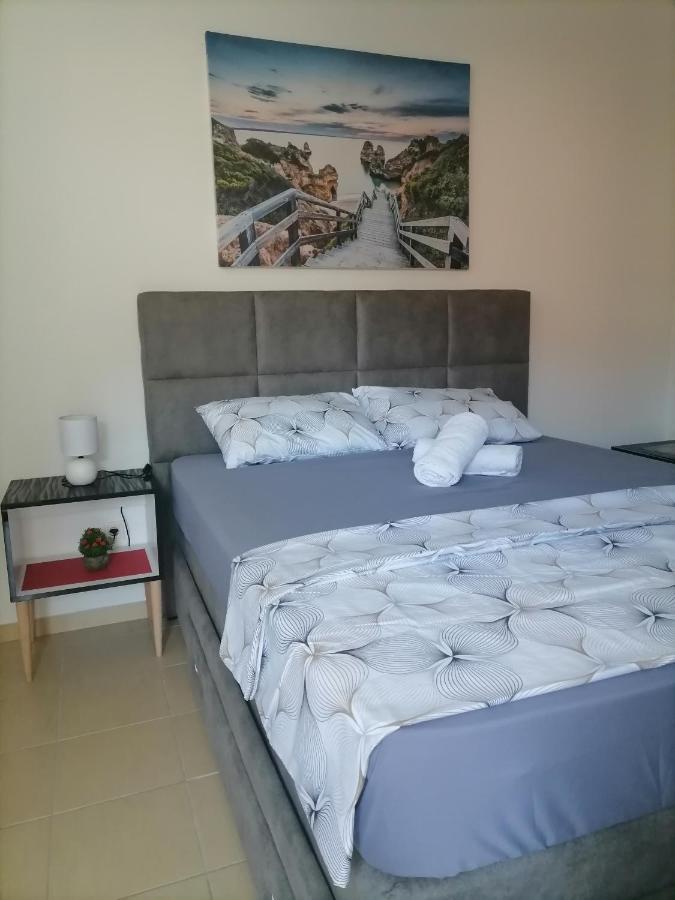 Apartment J&j Twins Budva